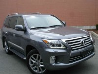 For sale: 2013 Lexus LX 570 4WD 4dr SUV Jeep Full Options Perfect Condition ……..